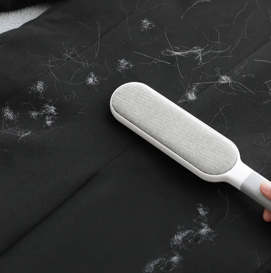 Electrostatic Fur Remover Brush